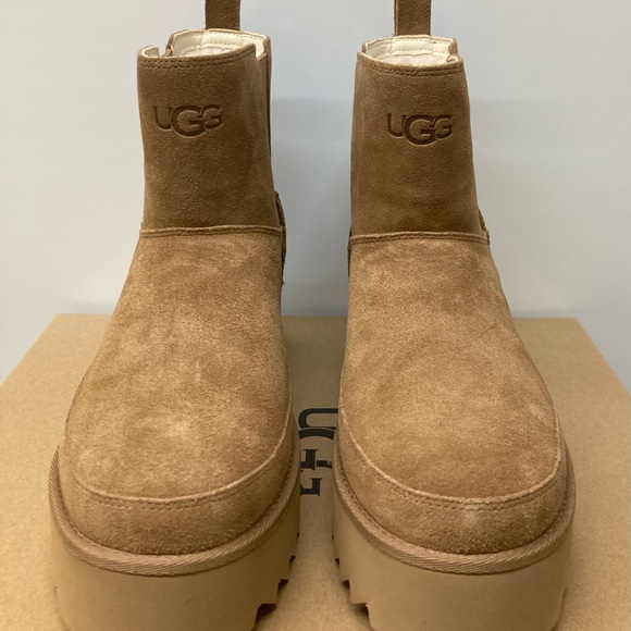 UGG W CHELSEA PLATFORM MINI SIZE 10 CHESTNUT NIB - Picture 4 of 5